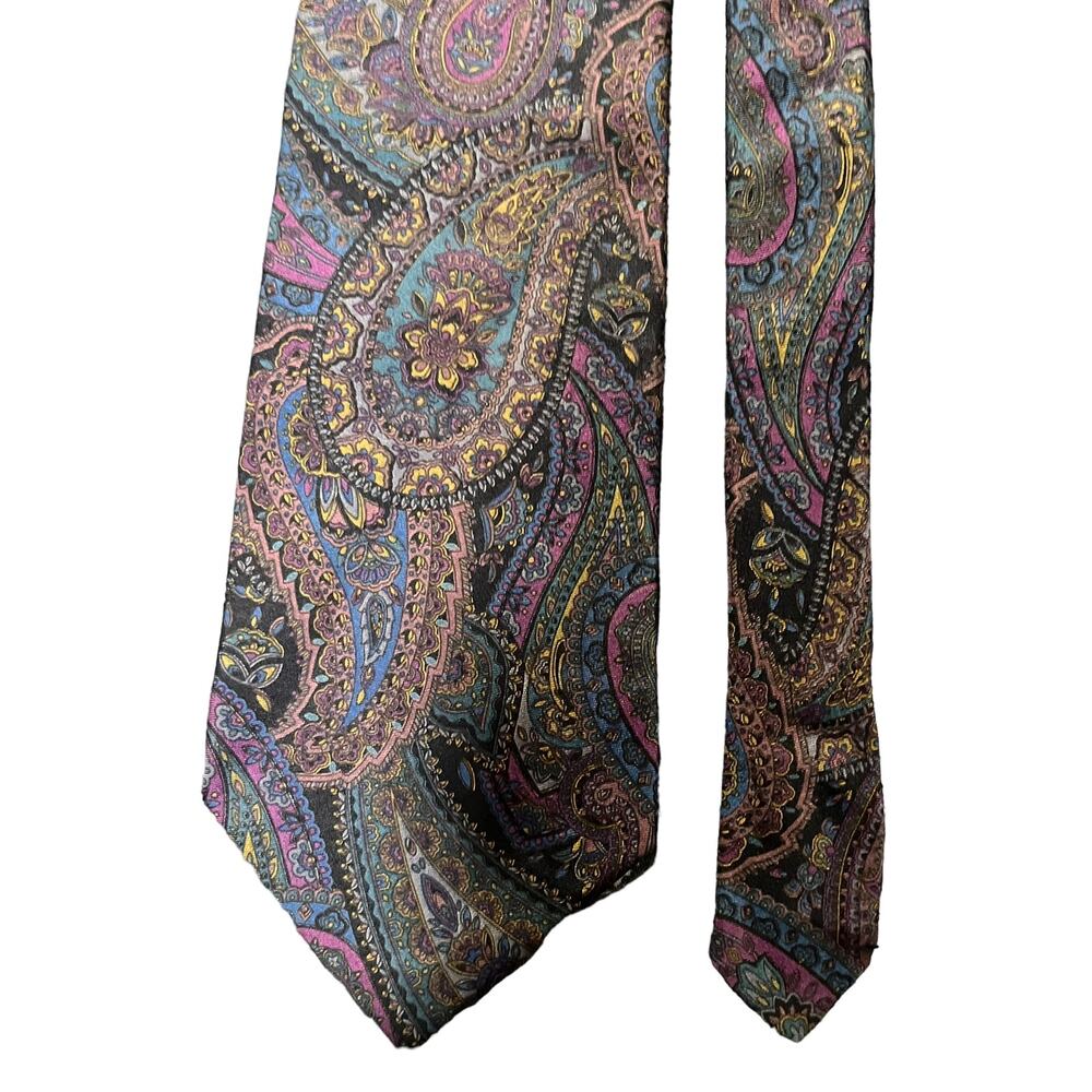 Surrey Sophisticates Men's Tie (100% Silk) Made in Italy